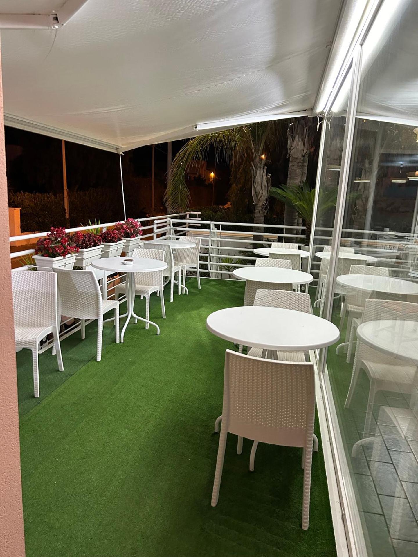 טורה סנטה סאבינה Hotel Corallo מראה חיצוני תמונה
