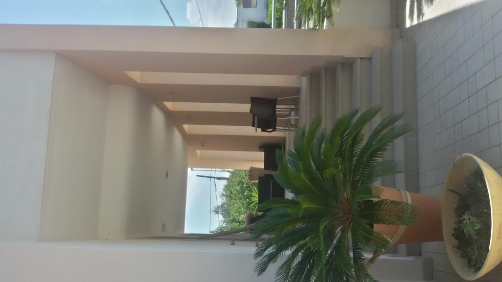 טורה סנטה סאבינה Hotel Corallo מראה חיצוני תמונה