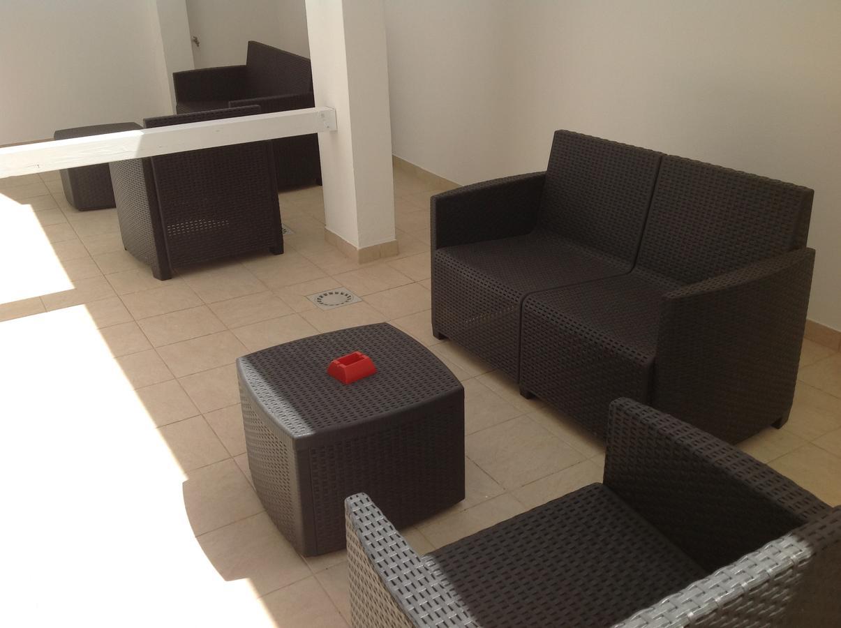טורה סנטה סאבינה Hotel Corallo מראה חיצוני תמונה